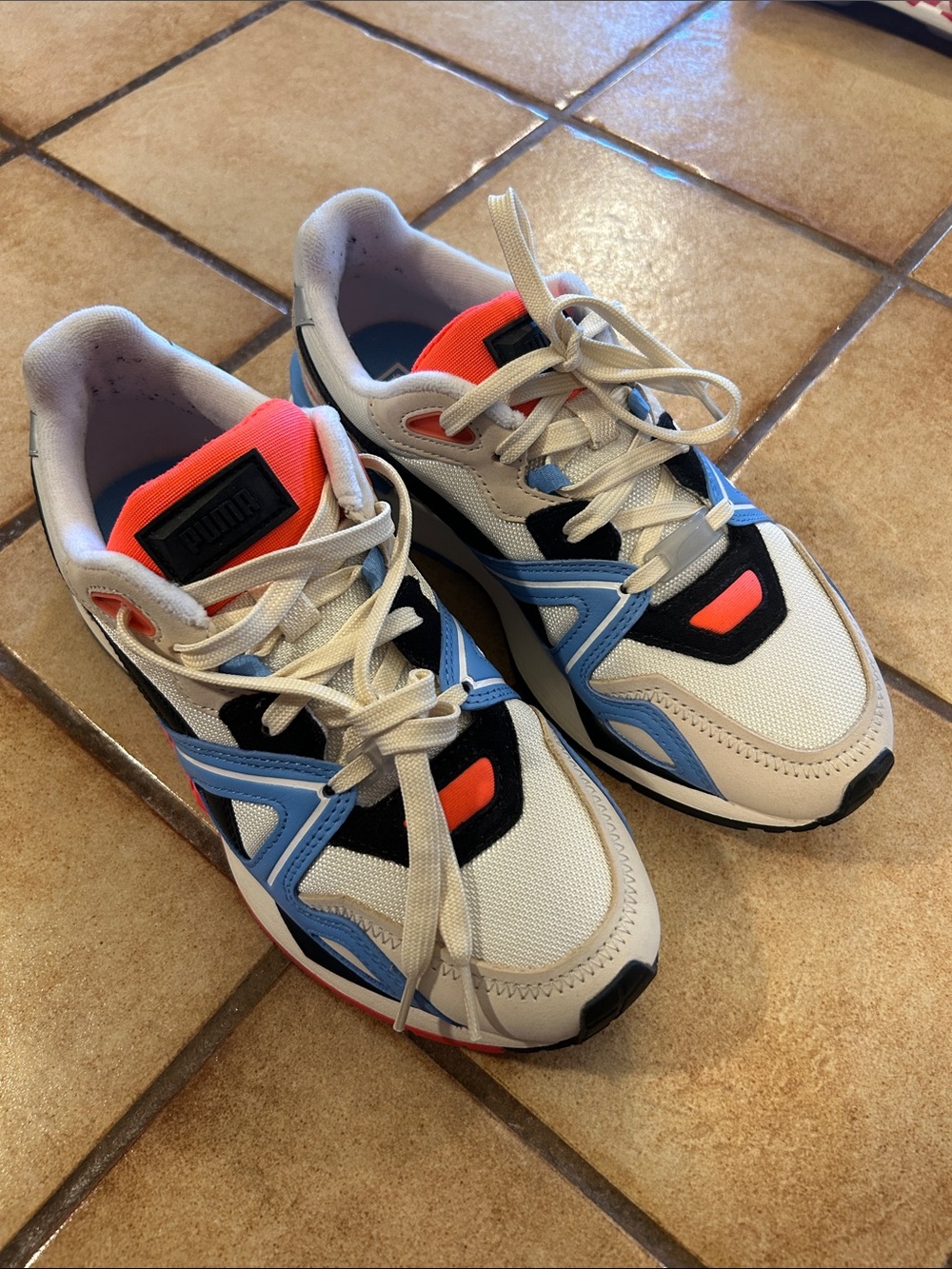 Puma Mirage Mox Women’s Sneaker Size 8.5